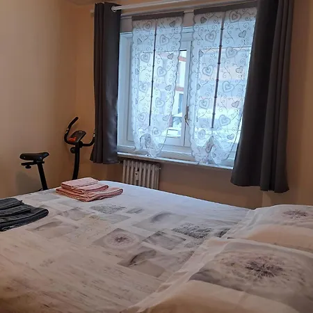 Rinnovato Centralissimo A Cervinia Брей-Червиния